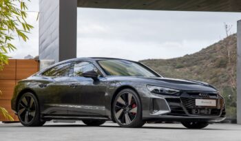 Audi RS E-TRON GT RS 475 KW pieno