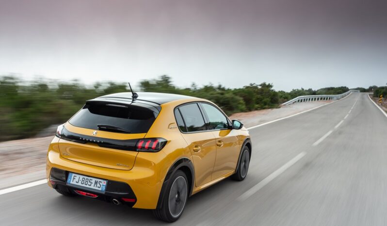 Peugeot 208  PureTech pieno
