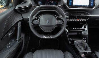 Peugeot 208  PureTech pieno