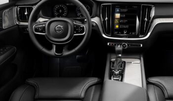 Volvo V60 Essential Auto pieno