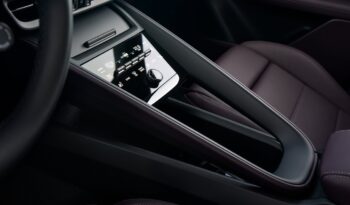 Porsche Macan Auto pieno