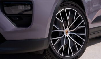 Porsche Macan Auto pieno
