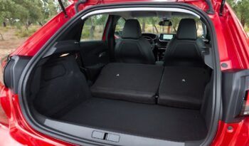 Peugeot 208 GT Puretech 100 EAT8 pieno