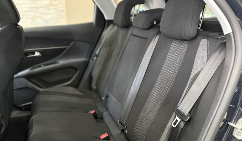 Peugeot 3008 1.2 Puretech Turbo S&S Active pieno