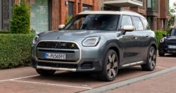 Mini-Countryman_SE_ALL4-2024-1280-02