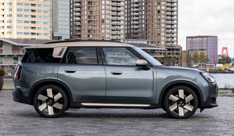 Mini Countryman SE pieno