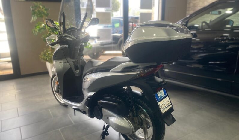 Honda SH 300 pieno