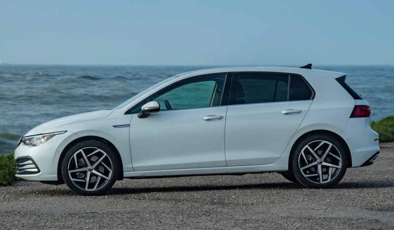 Volkswagen Golf pieno