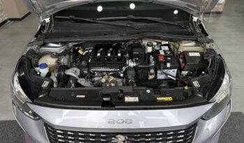 PEUGEOT 208 PureTech 75 Stop&Start 5 porte Active pieno