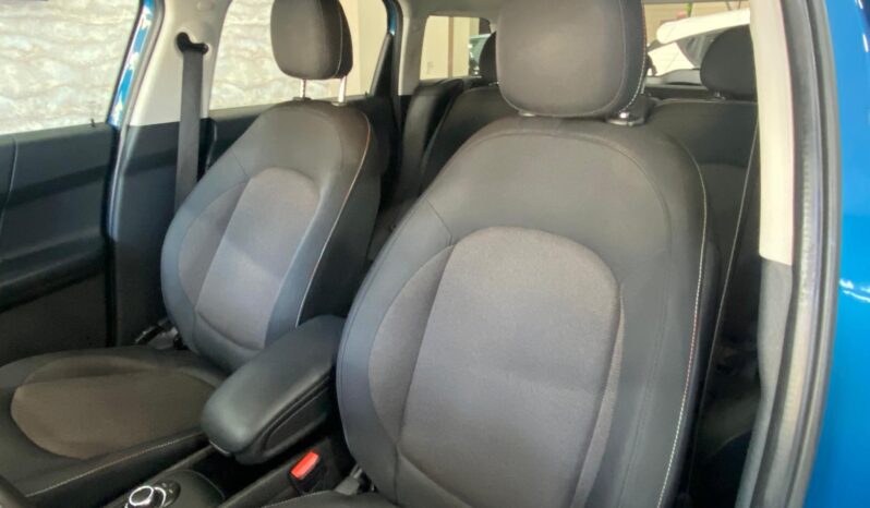 Mini Countryman pieno