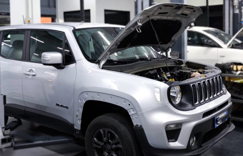 Auto in riparazione ig