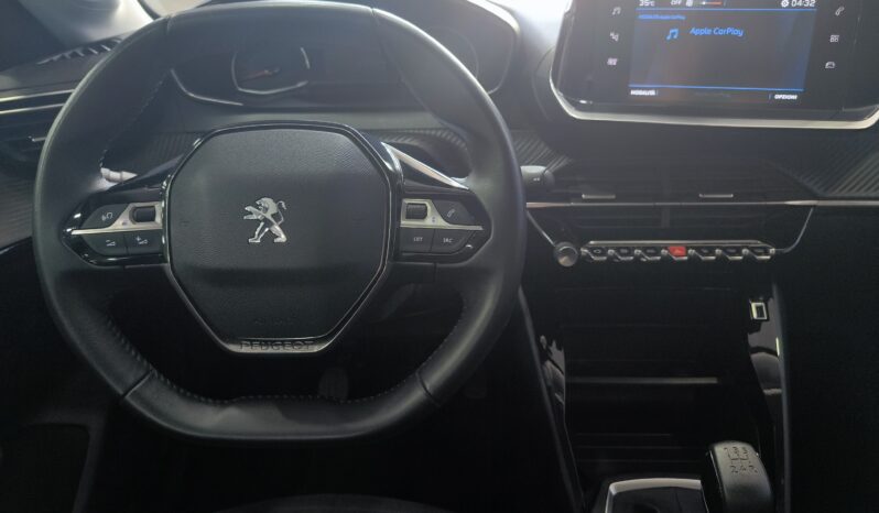 Peugeot 208 PureTech pieno