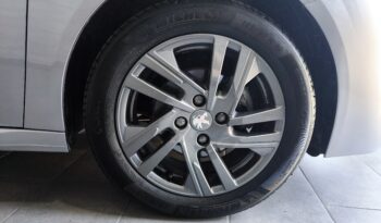 Peugeot 208 PureTech pieno