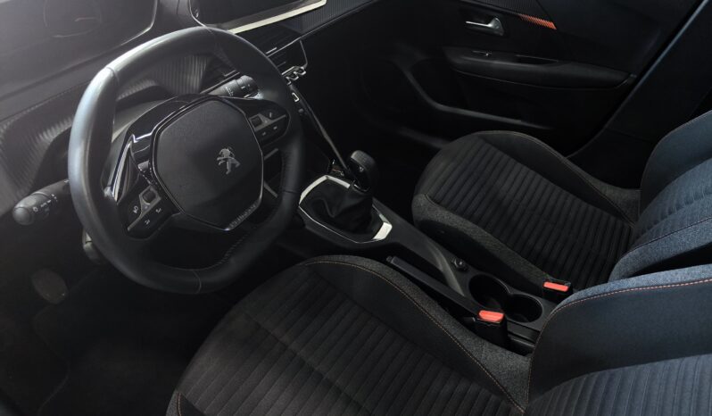 Peugeot 208 PureTech pieno