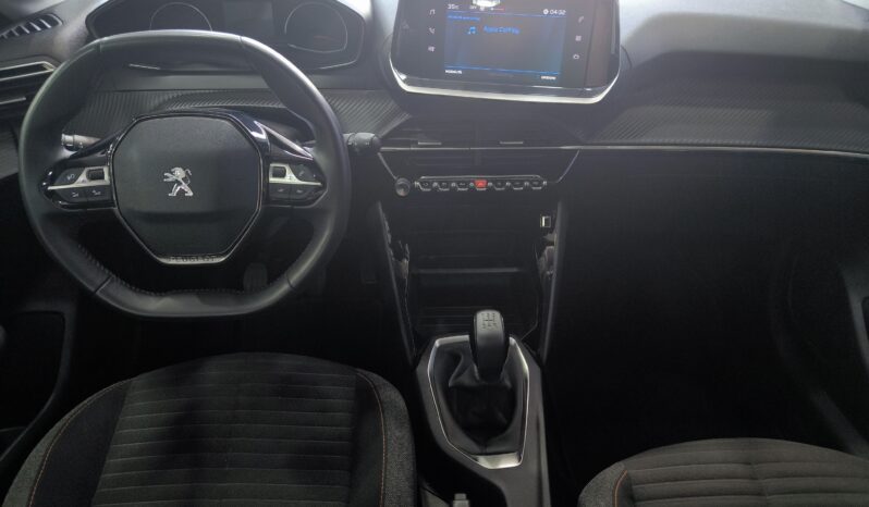 Peugeot 208 PureTech pieno