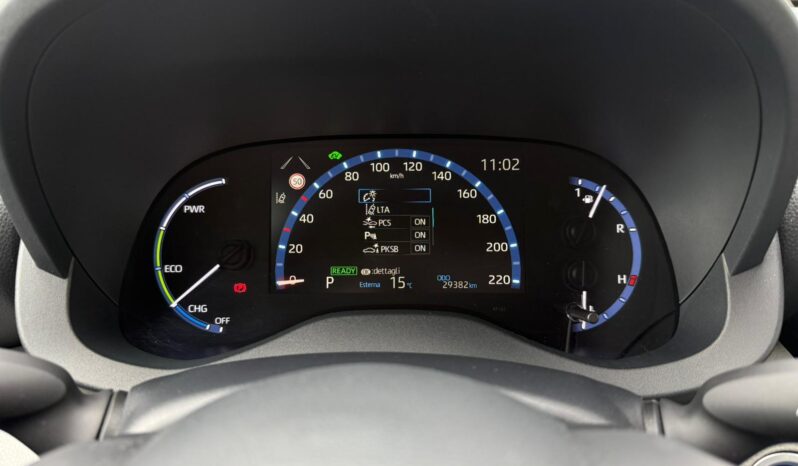 TOYOTA Yaris Cross 1.5 Hybrid 5p. E-CVT Active pieno