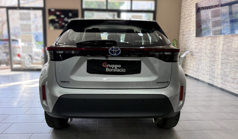 TOYOTA Yaris Cross 1.5 Hybrid 5p. E-CVT Active pieno