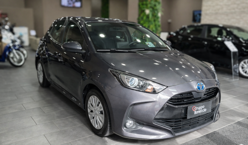 TOYOTA Yaris 1.5 Hybrid 5 porte Business pieno