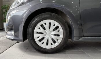 TOYOTA Yaris 1.5 Hybrid 5 porte Business pieno