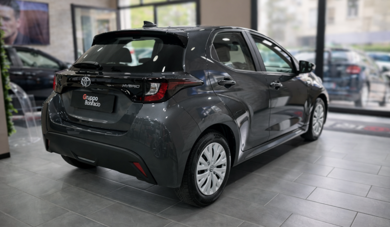 TOYOTA Yaris 1.5 Hybrid 5 porte Business pieno
